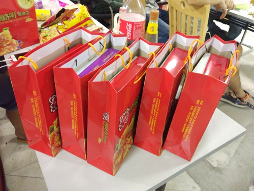 广州岳信中秋月饼派发