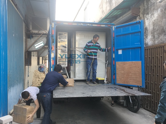 深圳飞业泰装车